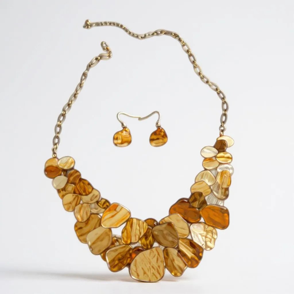Uneven Shape Natural Color Lucite Drops Gold Tone Finish Necklace Earring Set